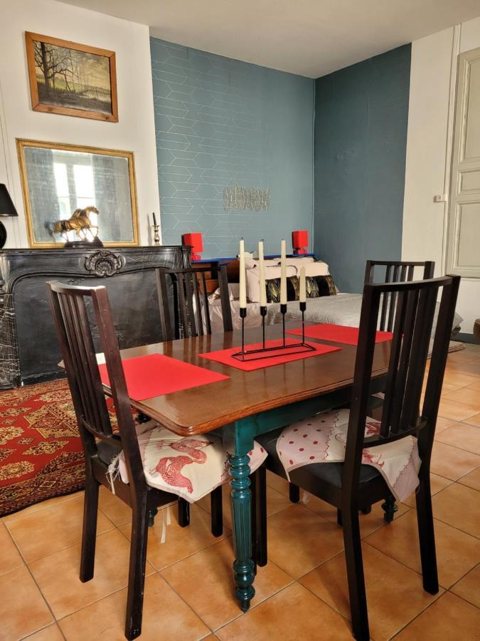 Studio Sequoia Au Pied Du Chateau โซมูร์ ภายนอก รูปภาพ